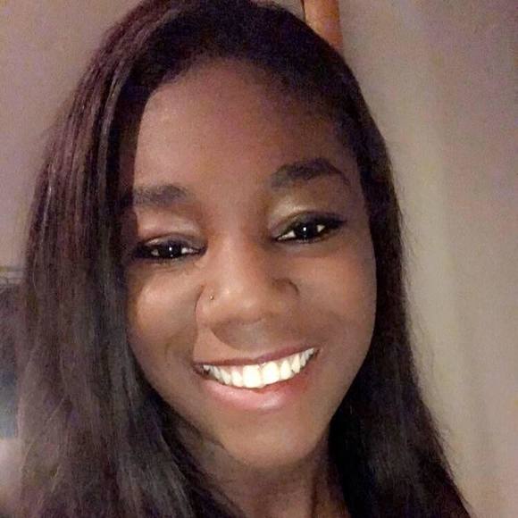 Meet your Posher, Katiana - Picture 1 of 1